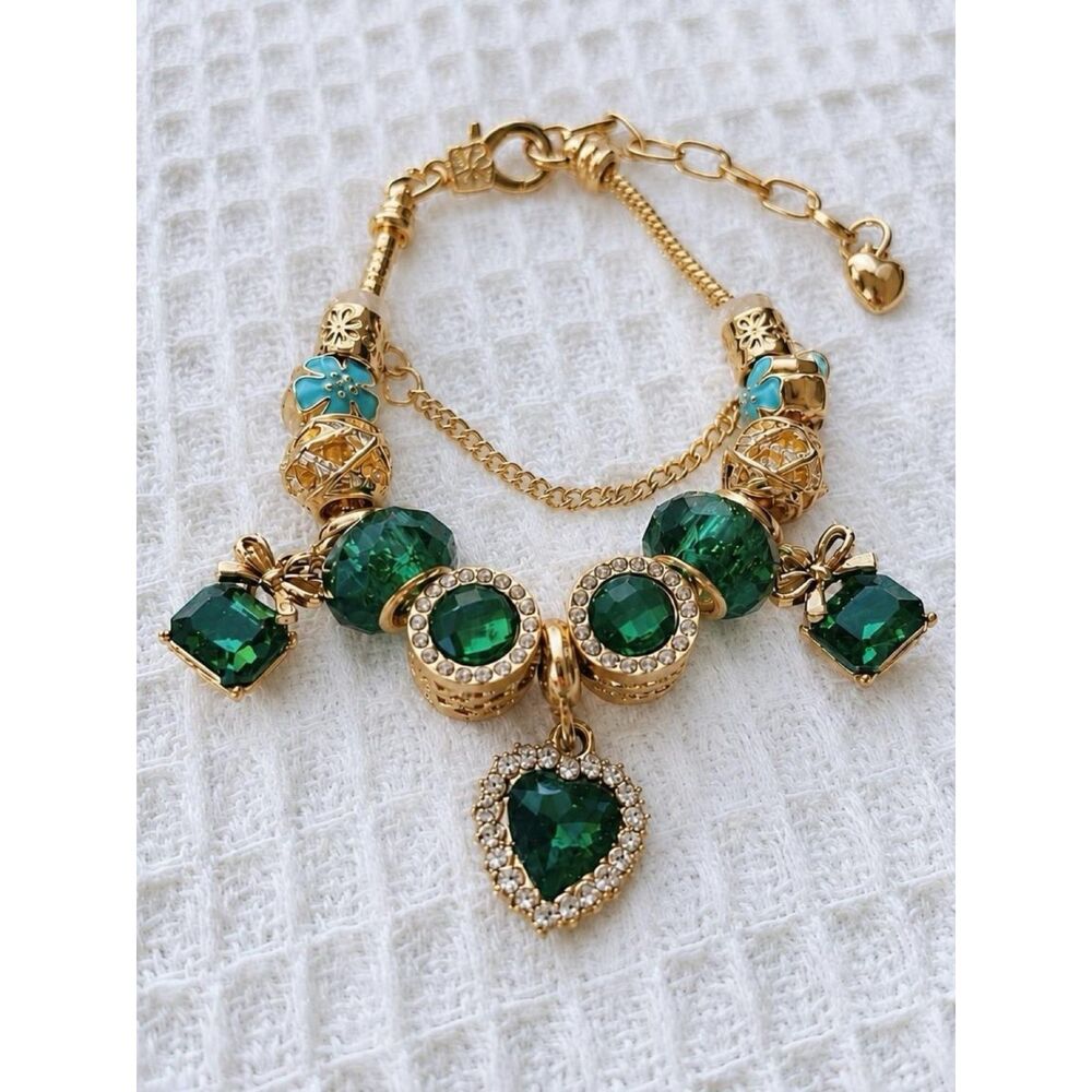 Luxury Gold Plated Green Crystal Heart Dangle Charm Bracelet